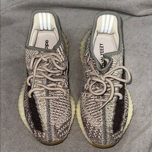 Adidas Yeezy Boost 350 V2 Brown Sneakers
